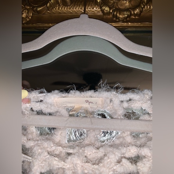 Cozy boho poncho lace bottom - Picture 3 of 4